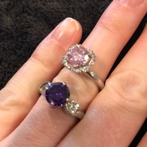 Two costume jewelry Rings!!!